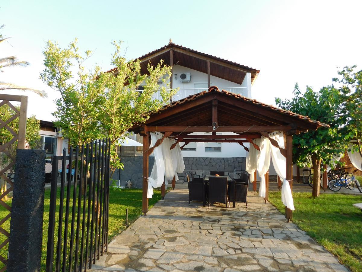 Ferienhaus Kali Beach Chalkidiki Nea Kallikrateia Exteriör bild