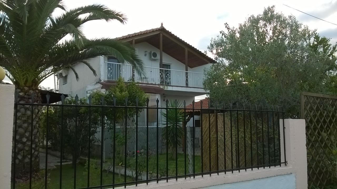 Ferienhaus Kali Beach Chalkidiki Nea Kallikrateia Exteriör bild